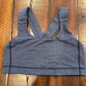 Lululemon- Size 8- Sports Bra- Herringbone